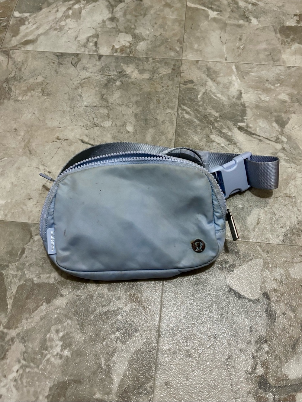Lululemon belt bag